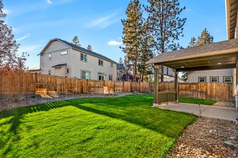 Tiny photo for 771 N Brooks Camp Road, Sisters, OR 97759 (MLS # 220210313)