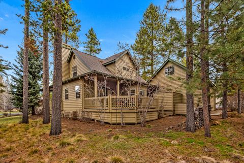 Tiny photo for 18063 Maury Mountain Lane, Sunriver, OR 97707 (MLS # 220217746)