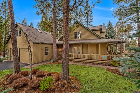 Tiny photo for 18063 Maury Mountain Lane, Sunriver, OR 97707 (MLS # 220217746)