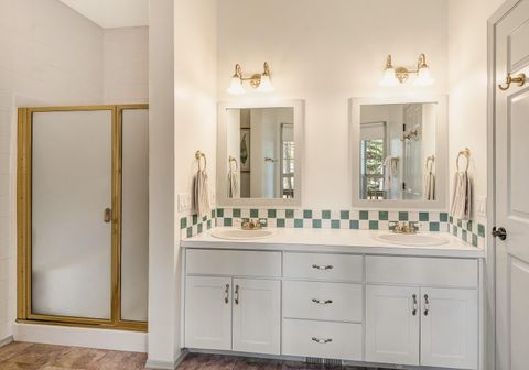 Tiny photo for 18063 Maury Mountain Lane, Sunriver, OR 97707 (MLS # 220217746)