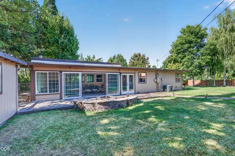 Tiny photo for 2201 Siskiyou Boulevard, Medford, OR 97504 (MLS # 220226652)