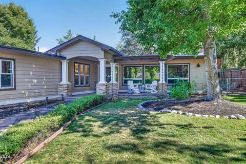 Tiny photo for 2201 Siskiyou Boulevard, Medford, OR 97504 (MLS # 220226652)