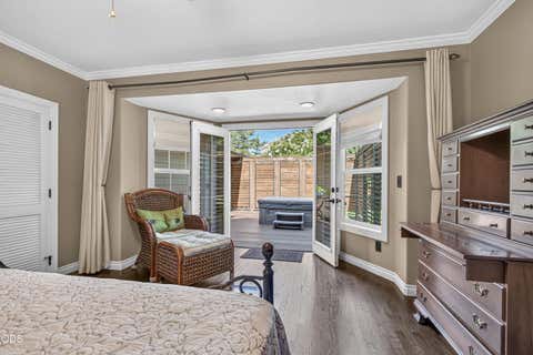 Tiny photo for 2201 Siskiyou Boulevard, Medford, OR 97504 (MLS # 220226652)