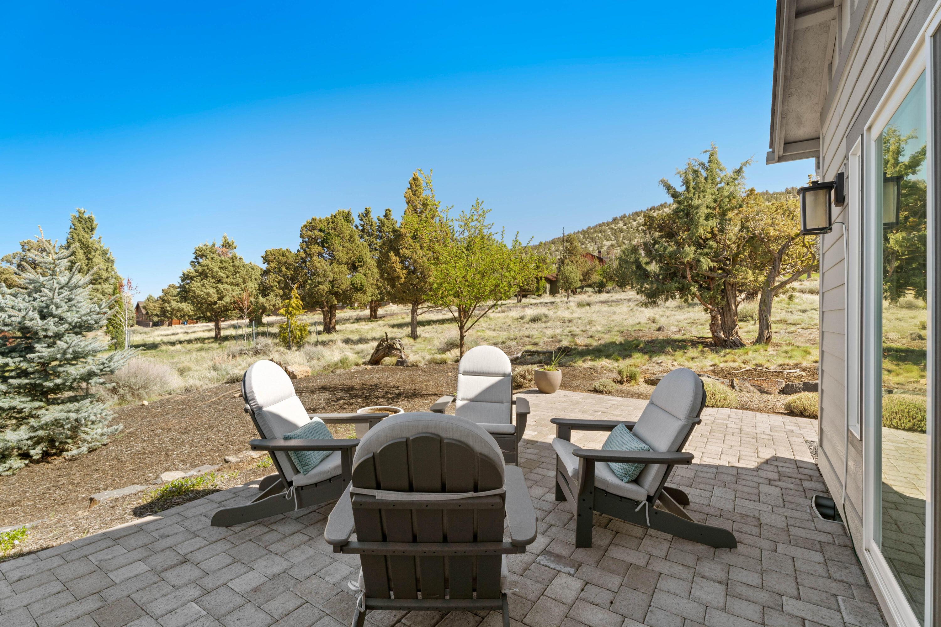 608 Highland Meadow Loop