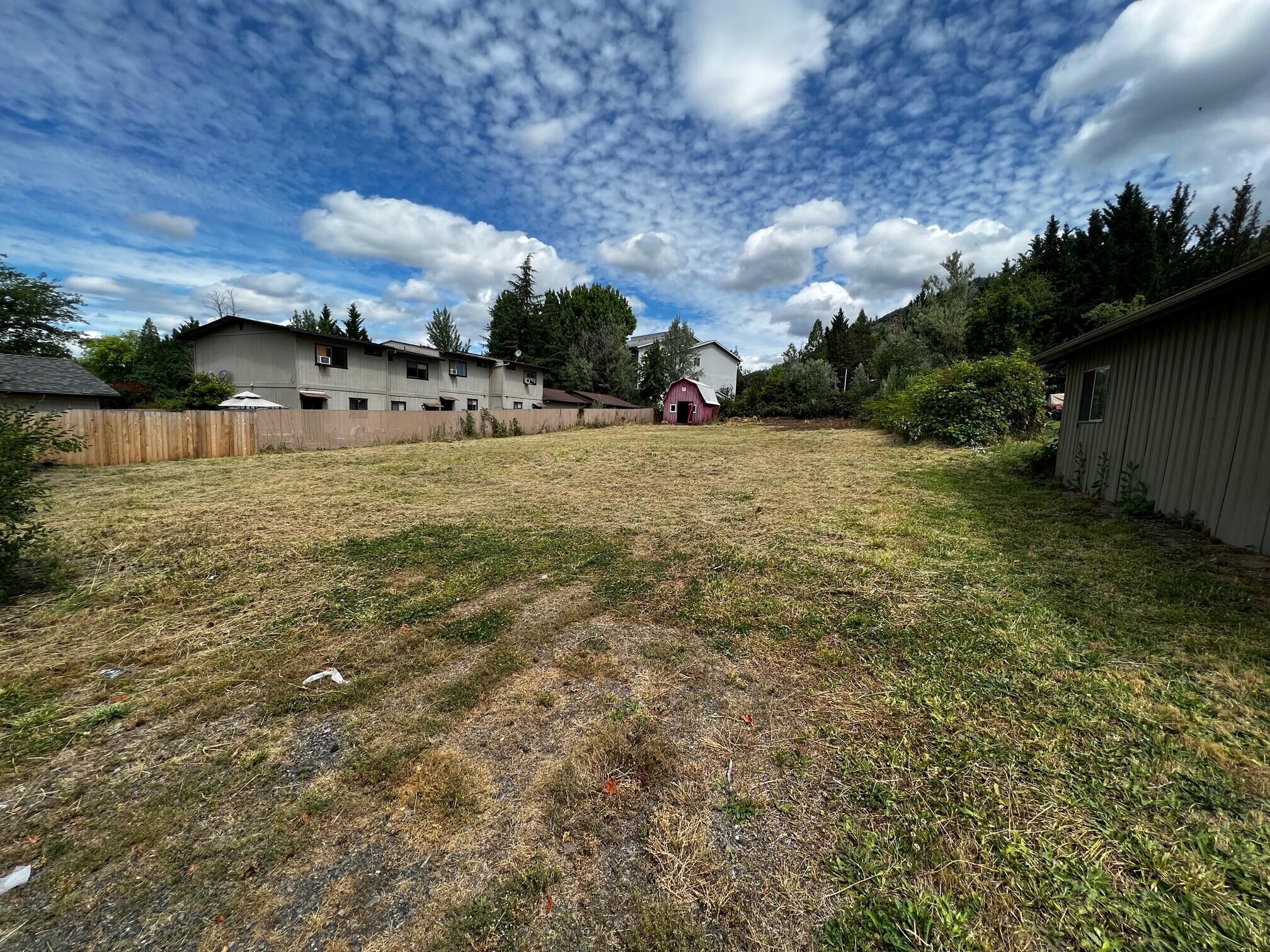 Tokay Heights - Land