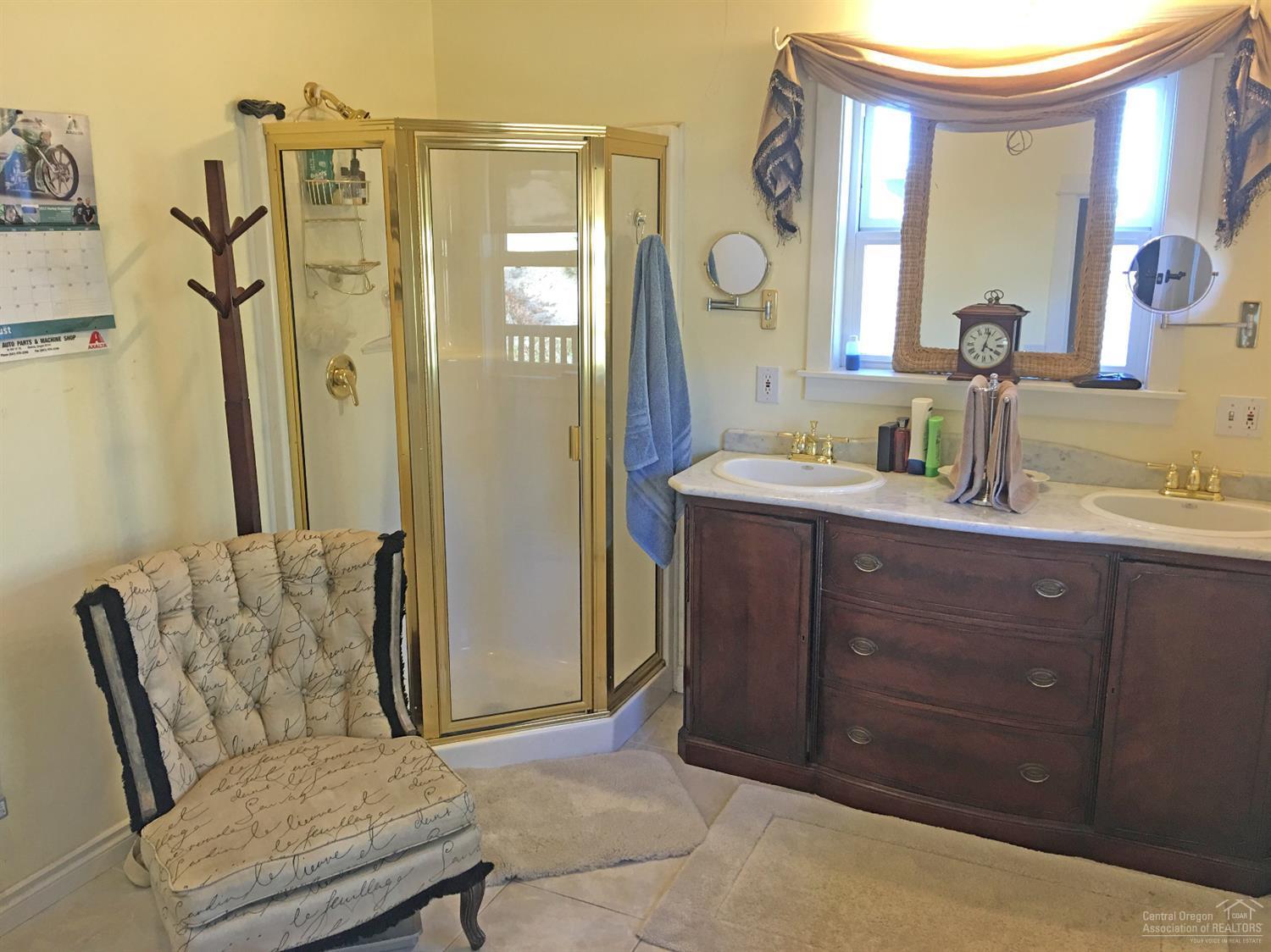 North View Heights - Residential