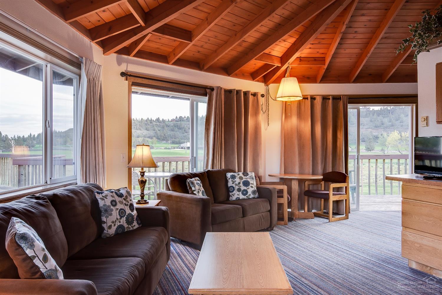 Crr - Commercial Sale