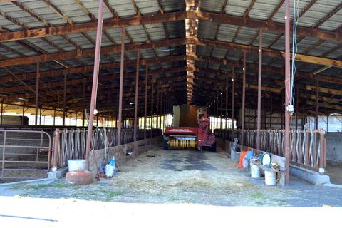 Tiny photo for 6181 Lower River Road, Grants Pass, OR 97526 (MLS # 220211463)