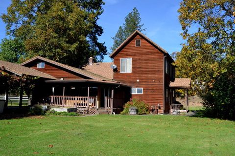 Photo of 6181 Lower River Road, Grants Pass, OR 97526 (MLS # 220211463)