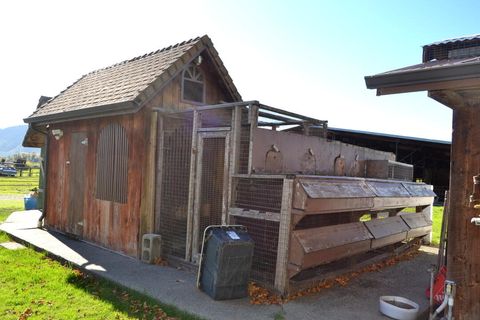 Tiny photo for 6181 Lower River Road, Grants Pass, OR 97526 (MLS # 220211463)