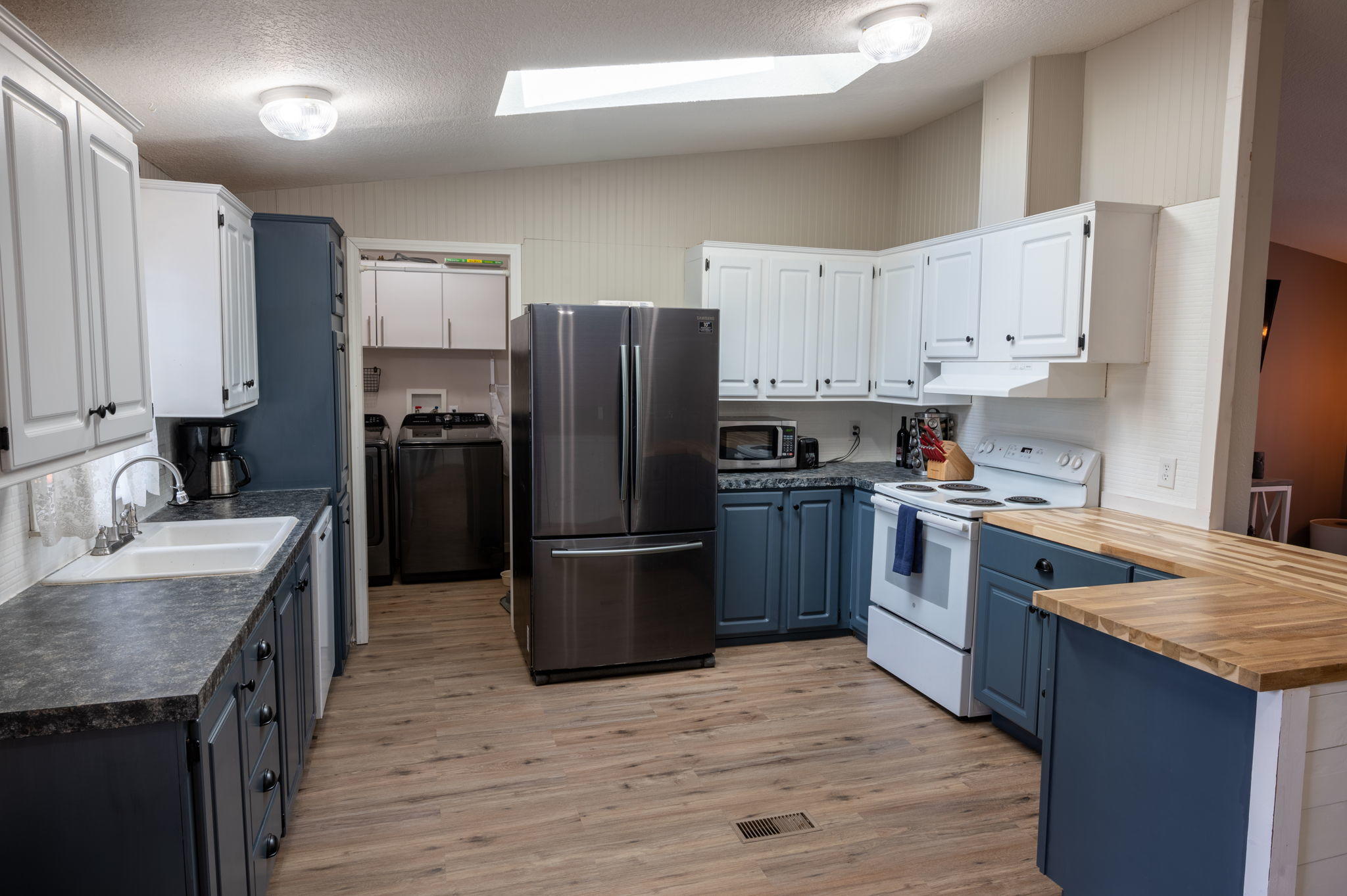 Aspen Creek Mob Pk - Residential