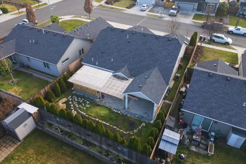 Tiny photo for 3471 Cascara Street, Medford, OR 97504 (MLS # 220215769)