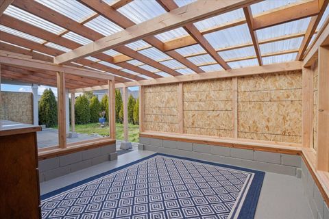 Tiny photo for 3471 Cascara Street, Medford, OR 97504 (MLS # 220215769)