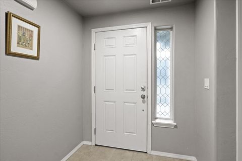 Tiny photo for 3471 Cascara Street, Medford, OR 97504 (MLS # 220215769)