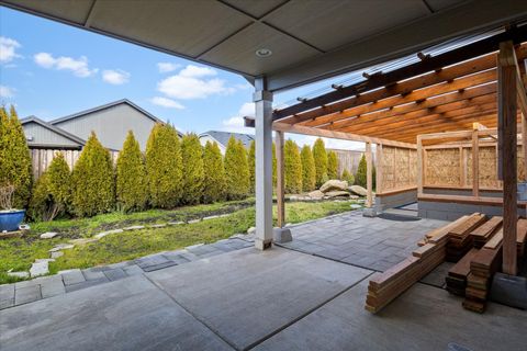 Tiny photo for 3471 Cascara Street, Medford, OR 97504 (MLS # 220215769)