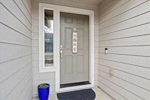 Tiny photo for 3471 Cascara Street, Medford, OR 97504 (MLS # 220215769)