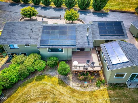 Tiny photo for 36159 SW Viewridge Lane, Hillsboro, OR 97123 (MLS # 220223523)
