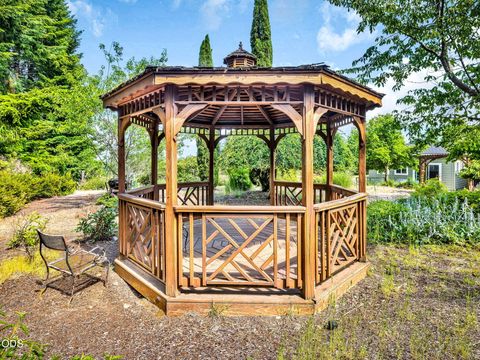 Tiny photo for 36159 SW Viewridge Lane, Hillsboro, OR 97123 (MLS # 220223523)