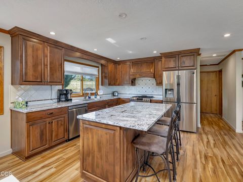 Tiny photo for 36159 SW Viewridge Lane, Hillsboro, OR 97123 (MLS # 220223523)