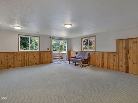 Tiny photo for 36159 SW Viewridge Lane, Hillsboro, OR 97123 (MLS # 220223523)