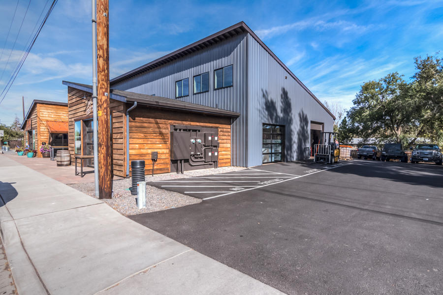 Townsite Of Laidlaw - Commercial Sale