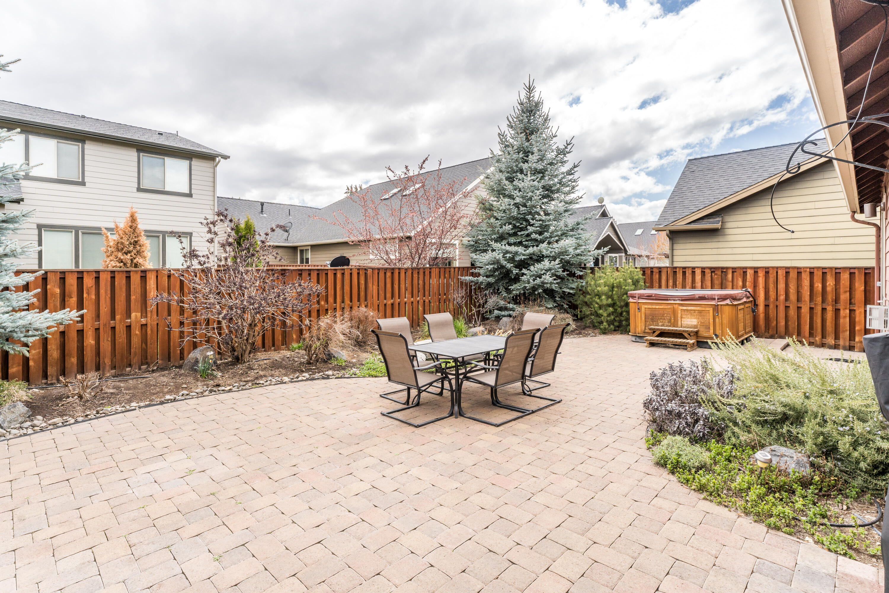 Ochoco Pointe - Residential