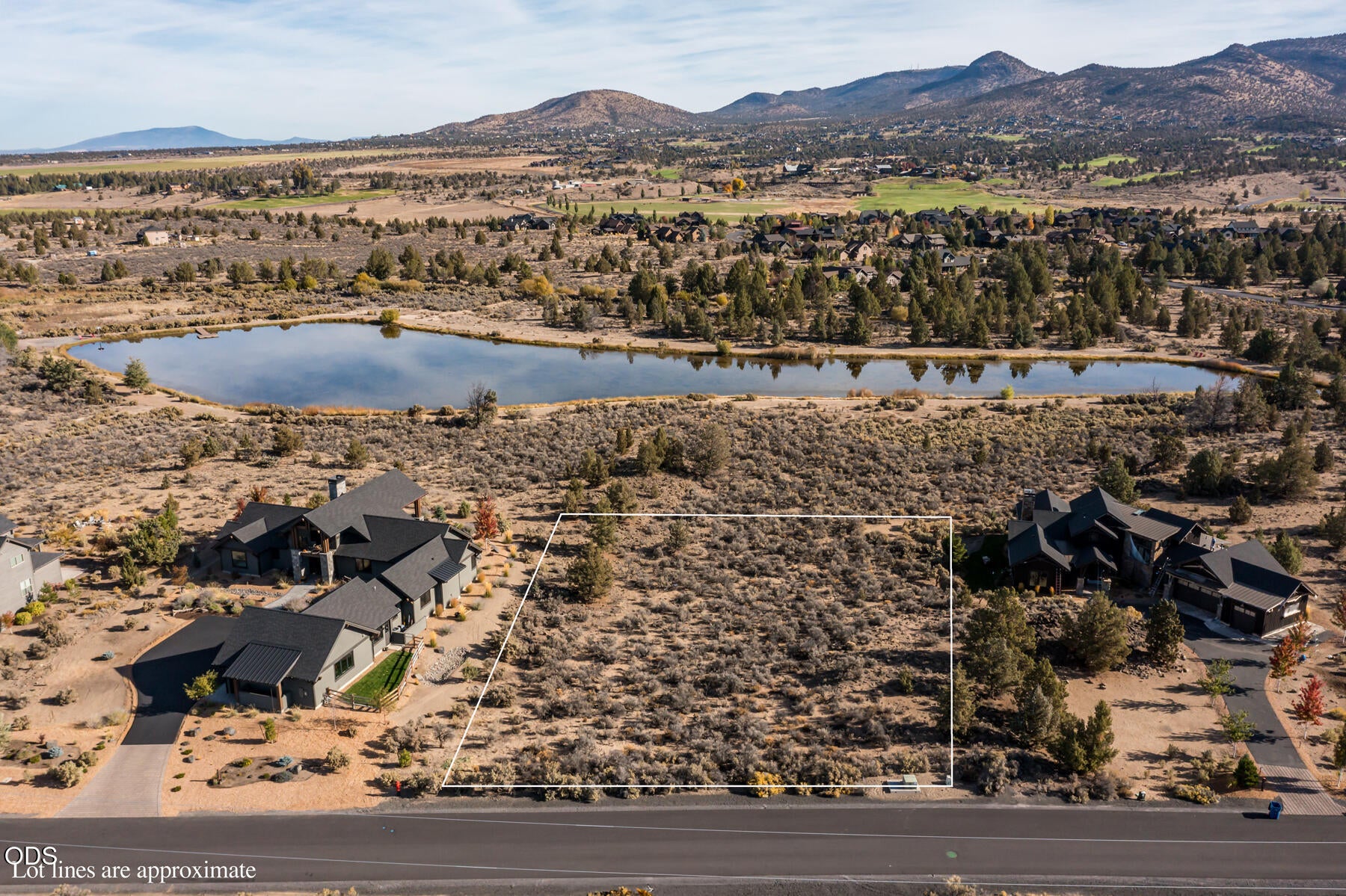 SW Lago Vista Drive