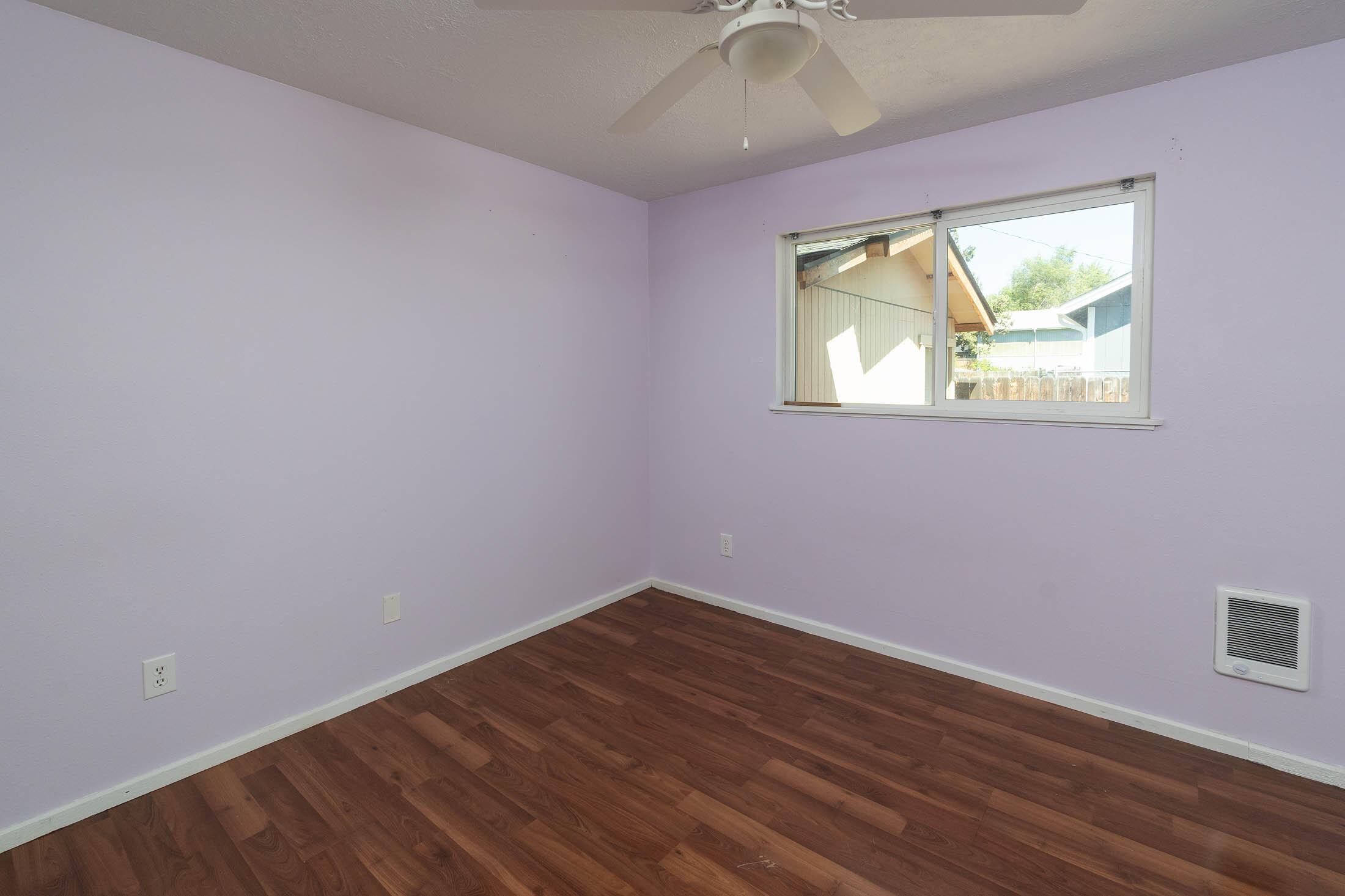 South Moreland Acres - Residential