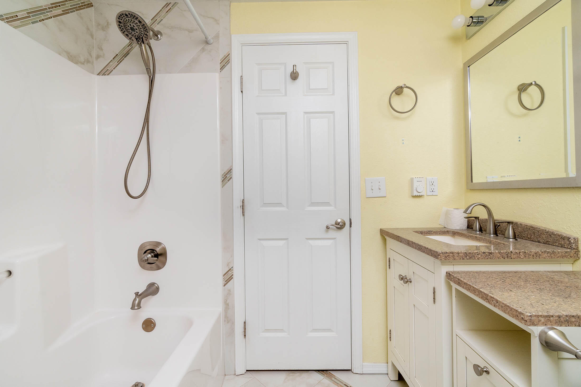 South Moreland Acres - Residential