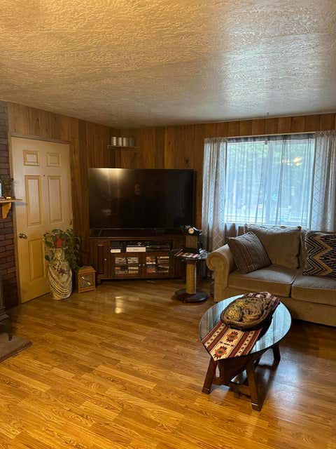 Tiny photo for 136350 Main Street, Crescent, OR 97733 (MLS # 220226639)