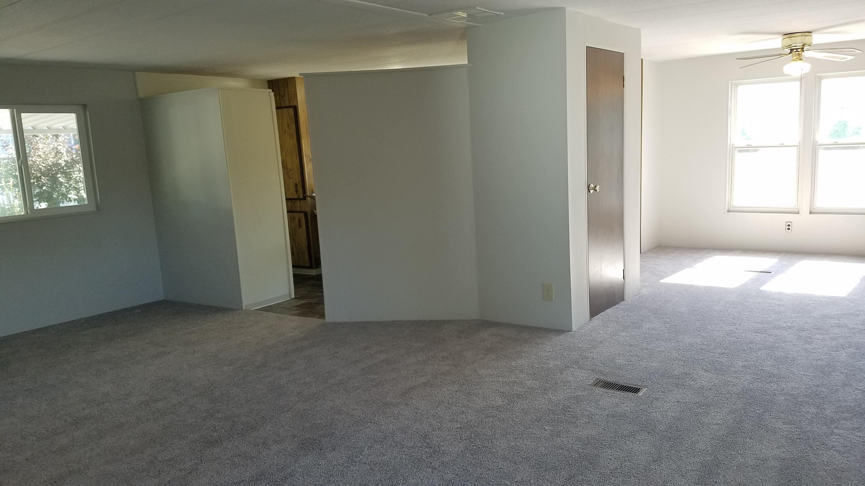 Country View Mobile Home Park - Residential