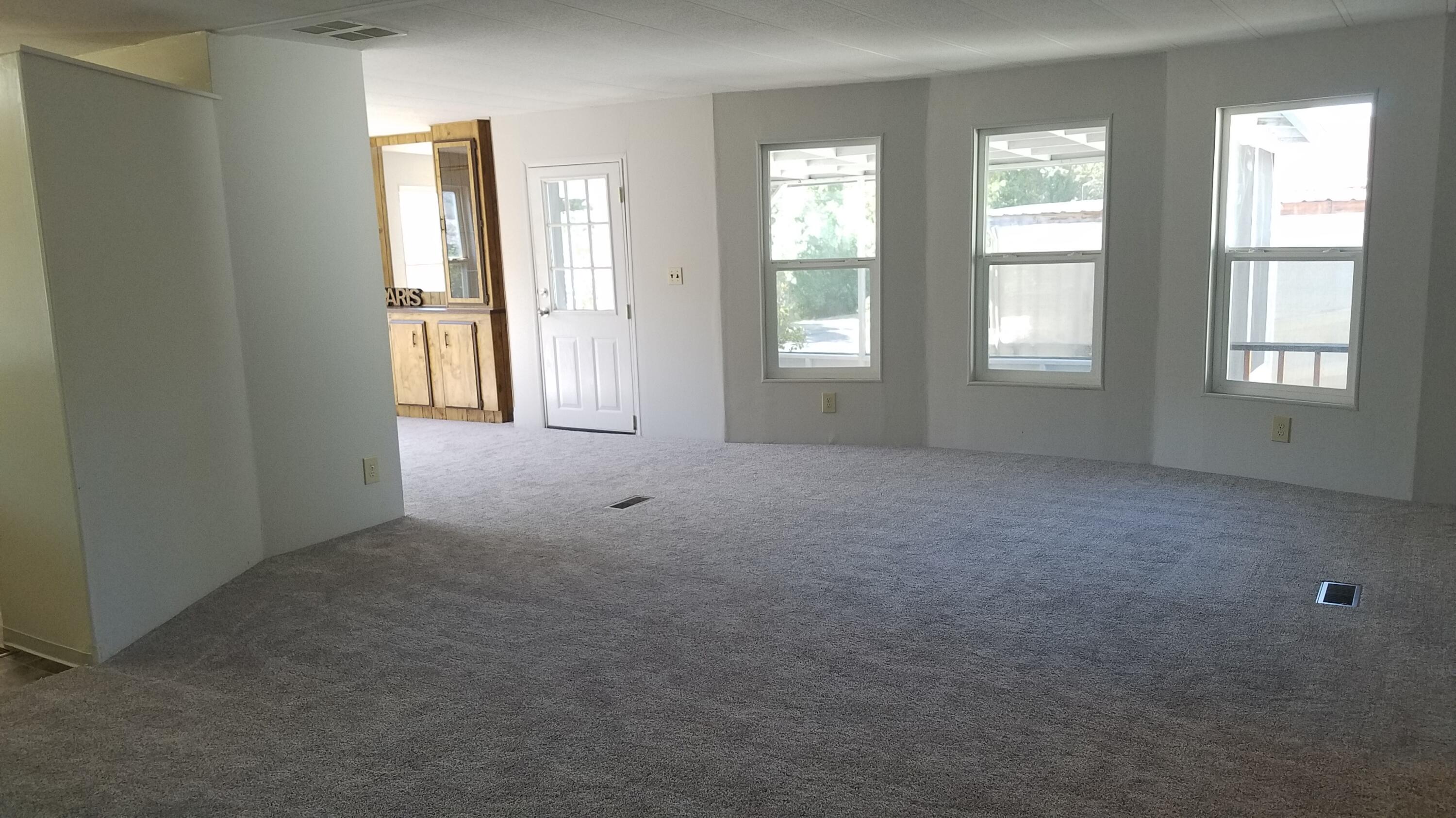 Country View Mobile Home Park - Residential