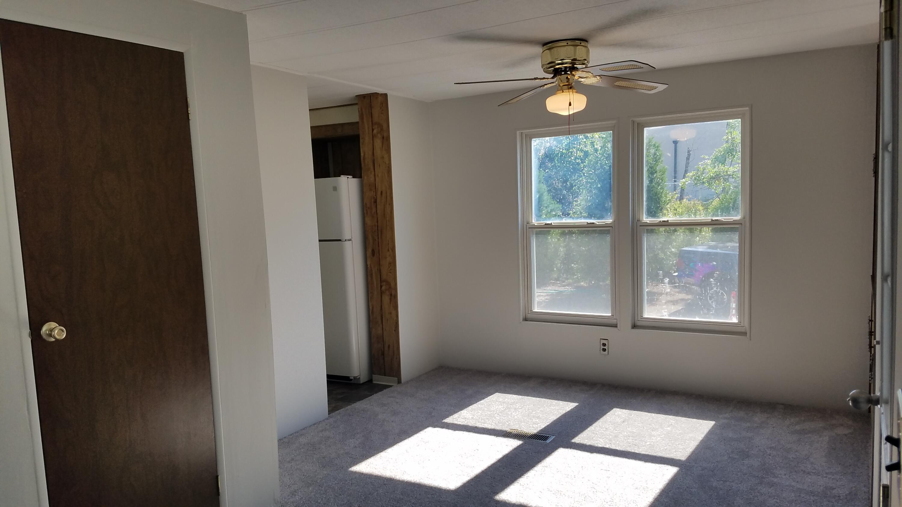 Country View Mobile Home Park - Residential