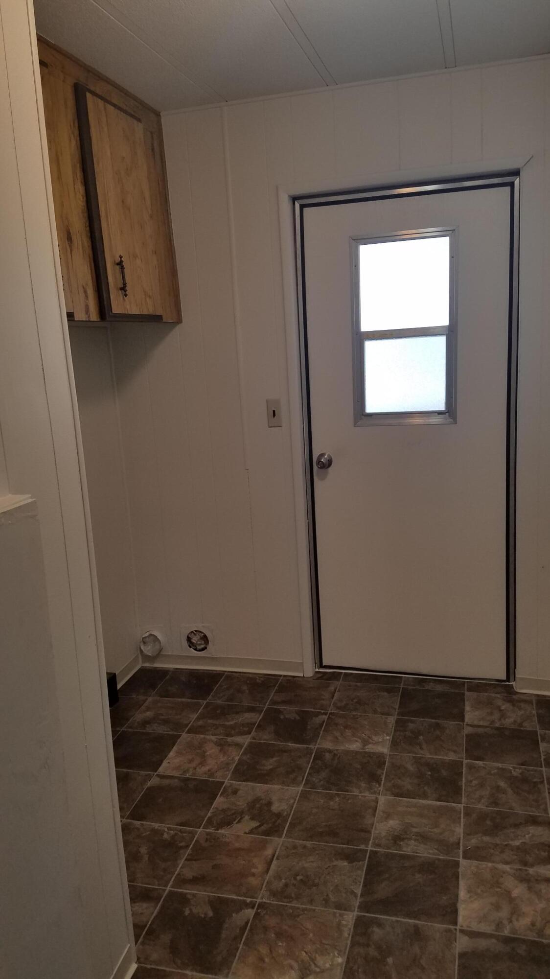 Country View Mobile Home Park - Residential