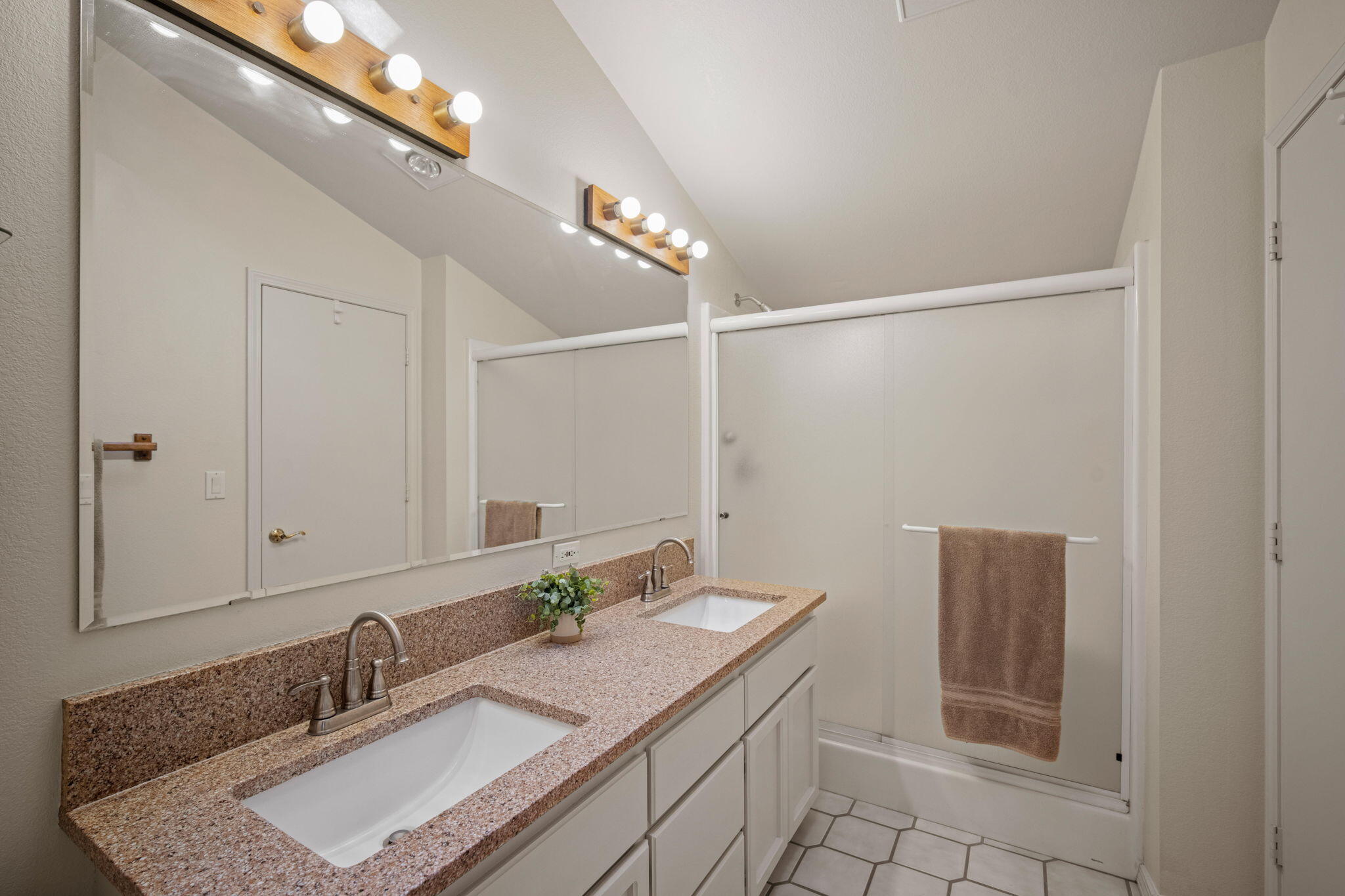 Mountain Village West - Residential