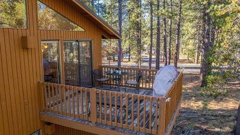 Tiny photo for 57485 Newberry Lane #4, Sunriver, OR 97707 (MLS # 220211123)