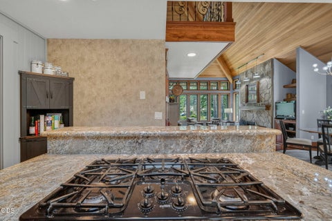 Tiny photo for 57785 Ribes Lane #4, Sunriver, OR 97707 (MLS # 220225499)
