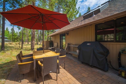 Tiny photo for 57785 Ribes Lane #4, Sunriver, OR 97707 (MLS # 220225499)