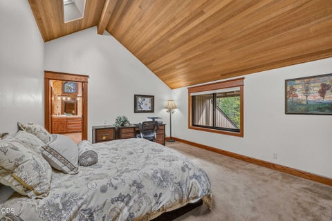 Tiny photo for 57785 Ribes Lane #4, Sunriver, OR 97707 (MLS # 220225499)