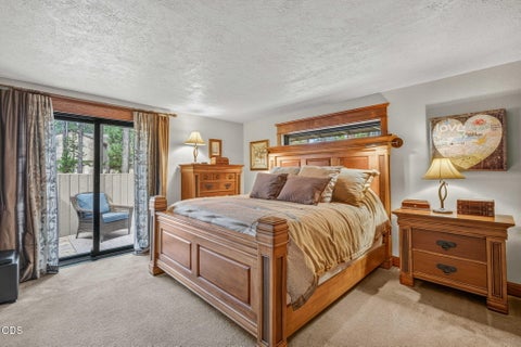 Tiny photo for 57785 Ribes Lane #4, Sunriver, OR 97707 (MLS # 220225499)