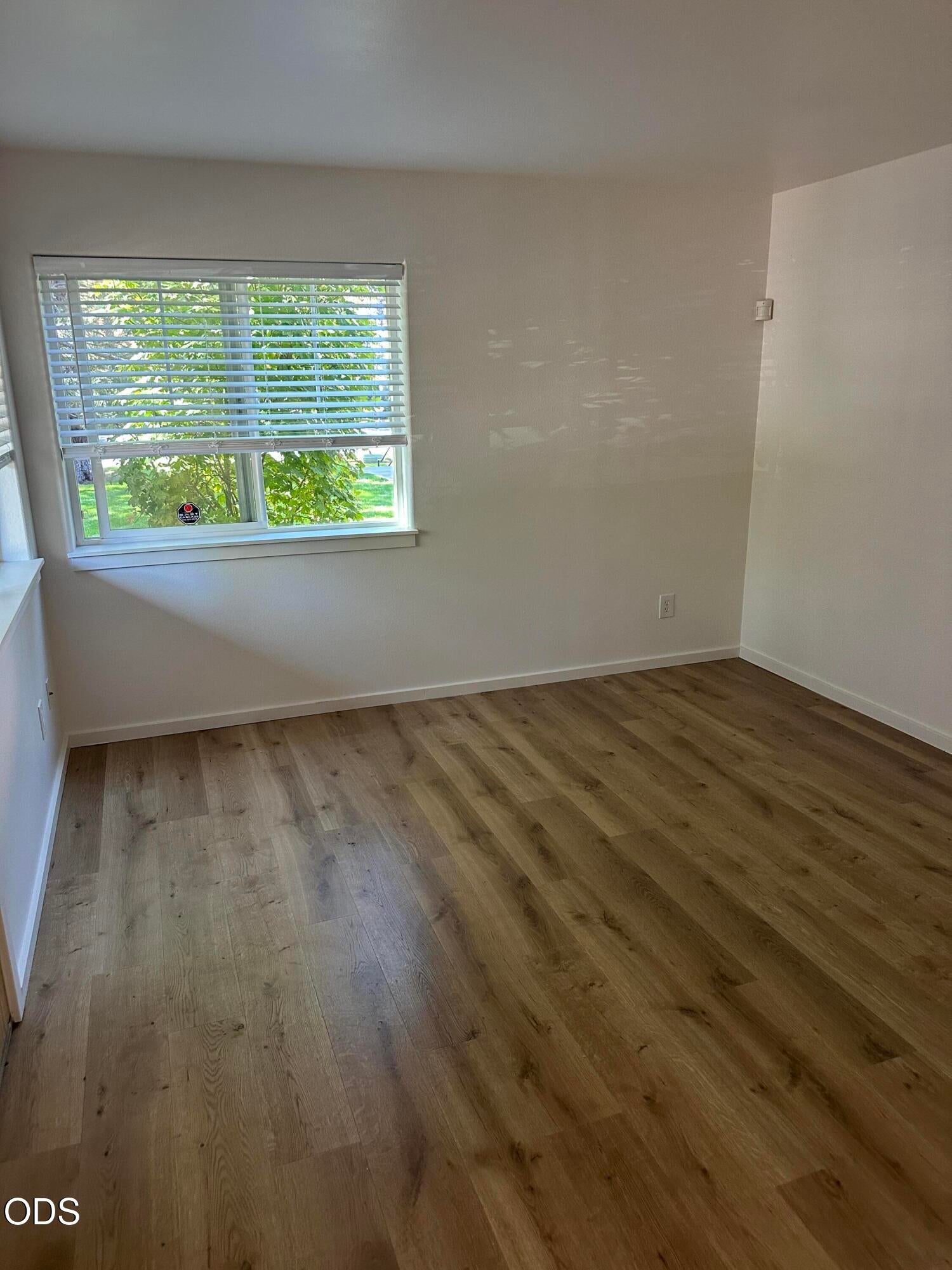 1929 NW Monterey Pines 6 Drive UNIT 25