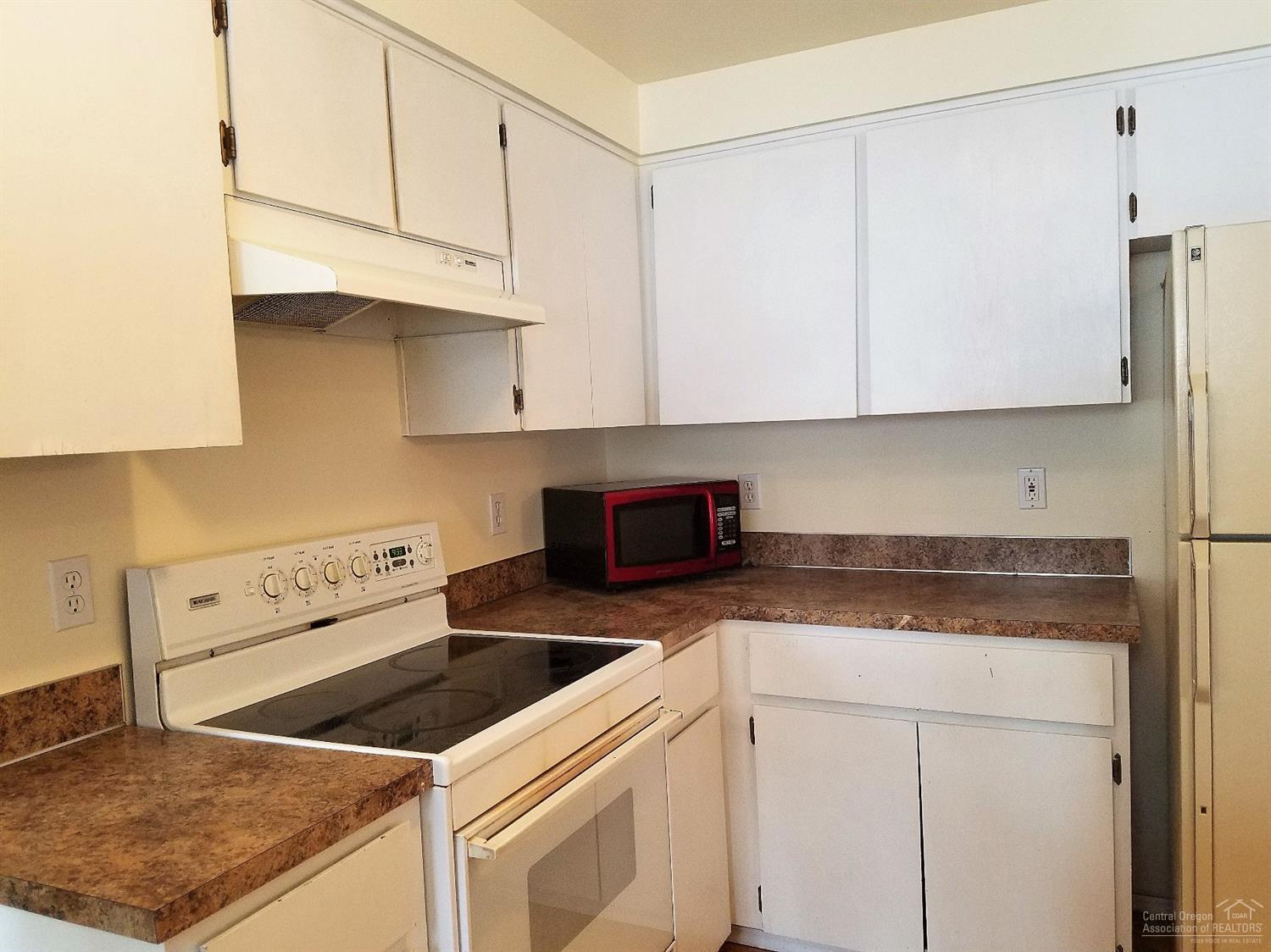 Cw Reeve Resort - Residential