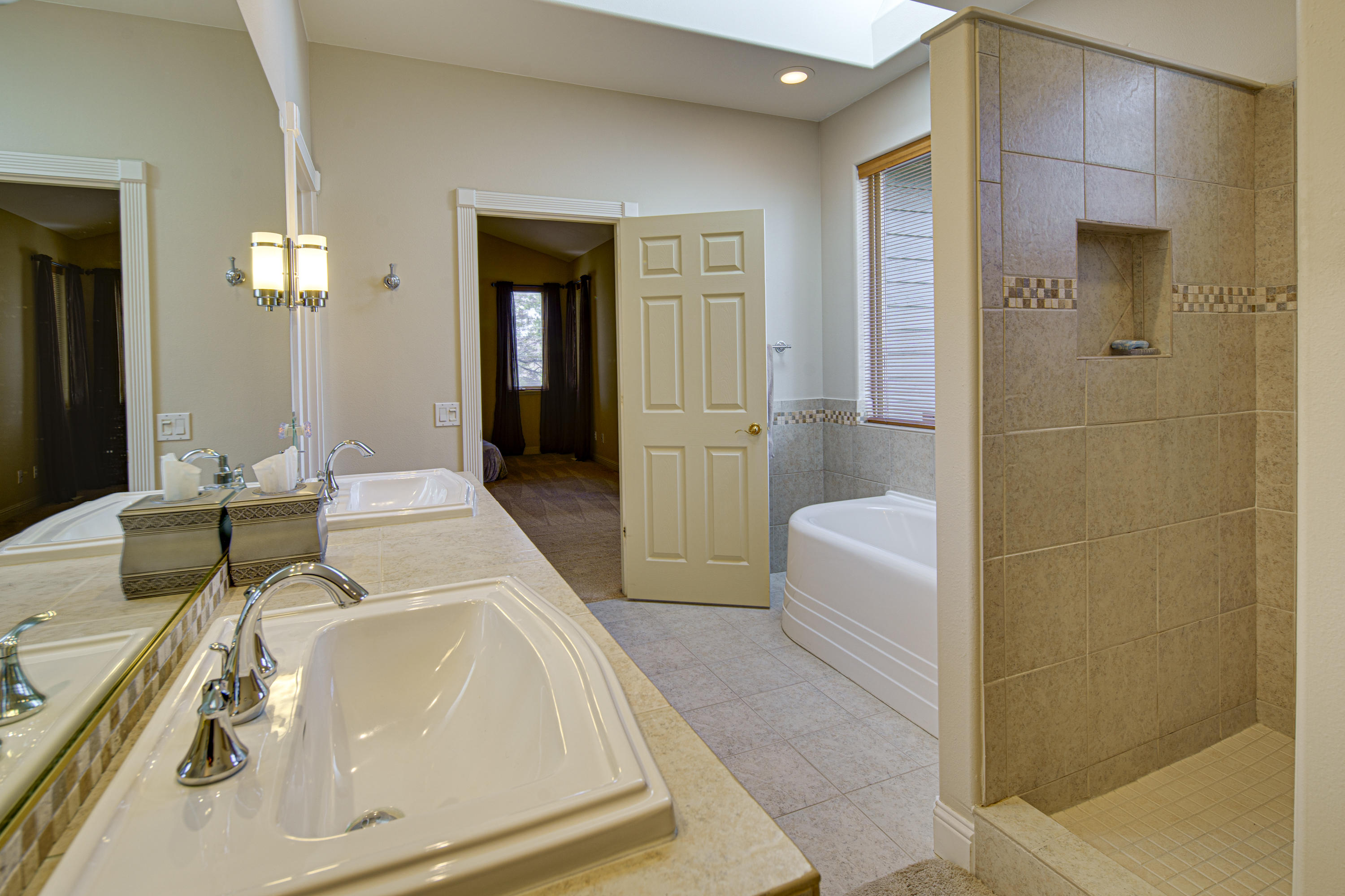 Awbrey Butte - Residential