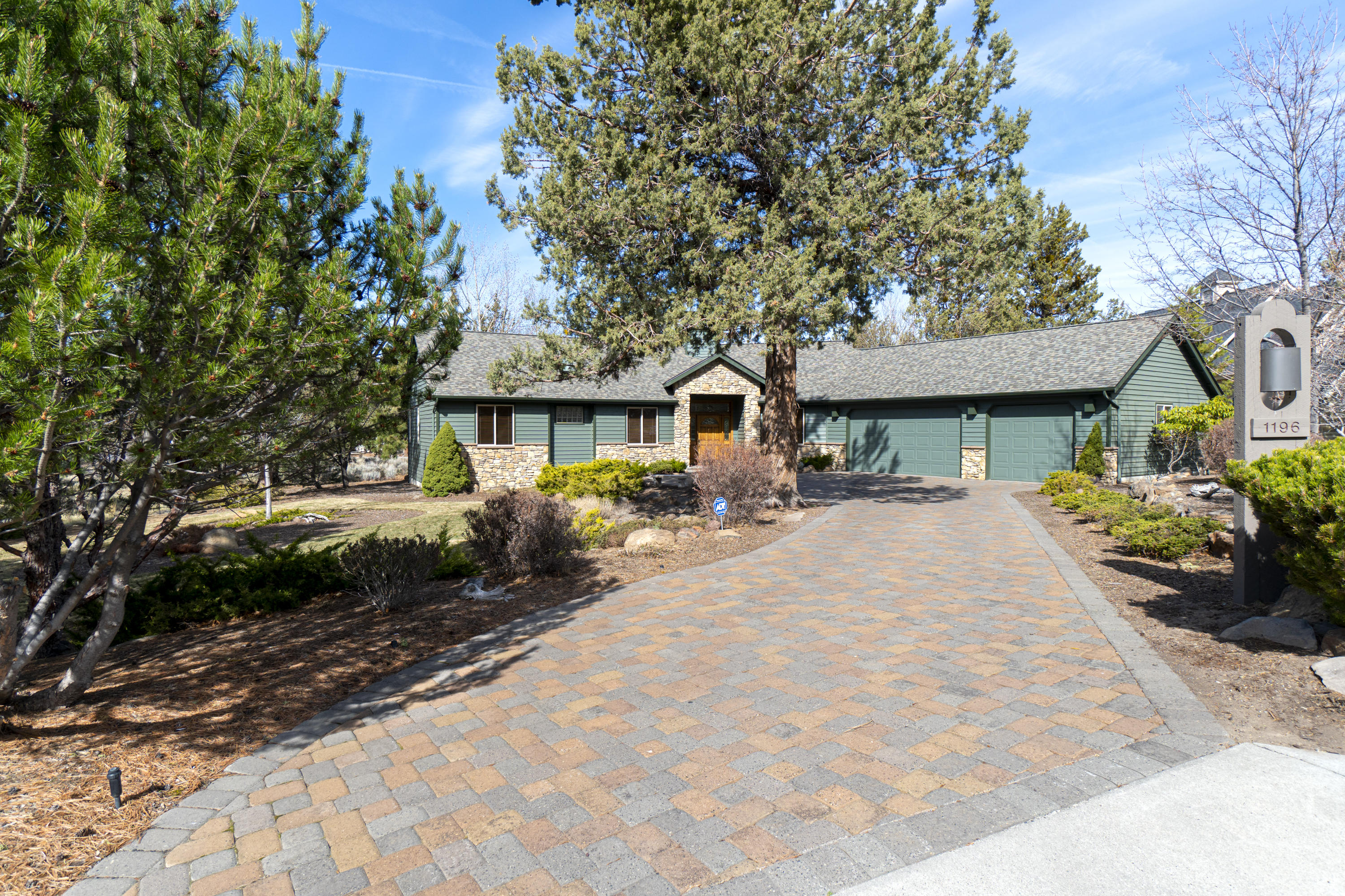 Awbrey Butte - Residential