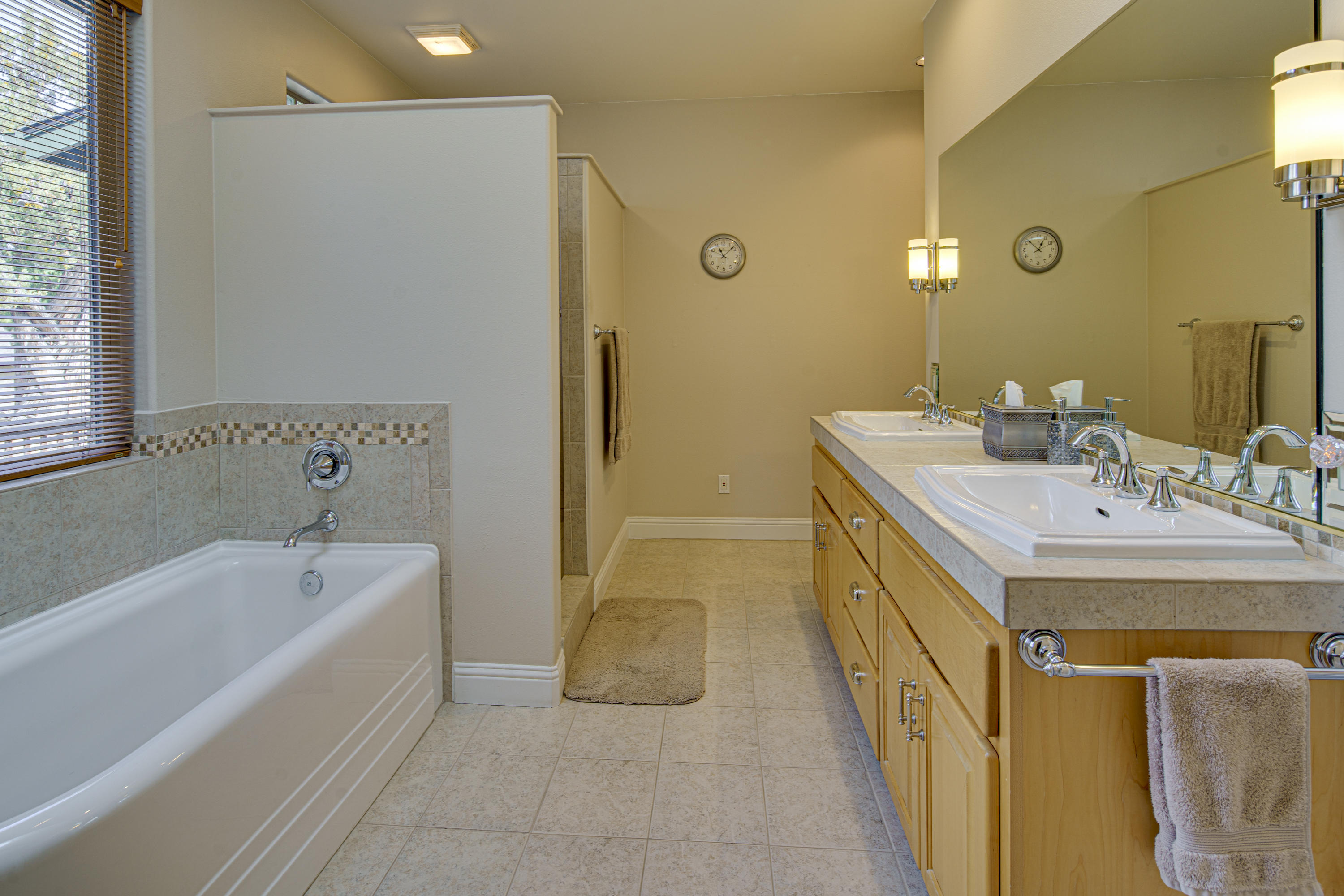 Awbrey Butte - Residential