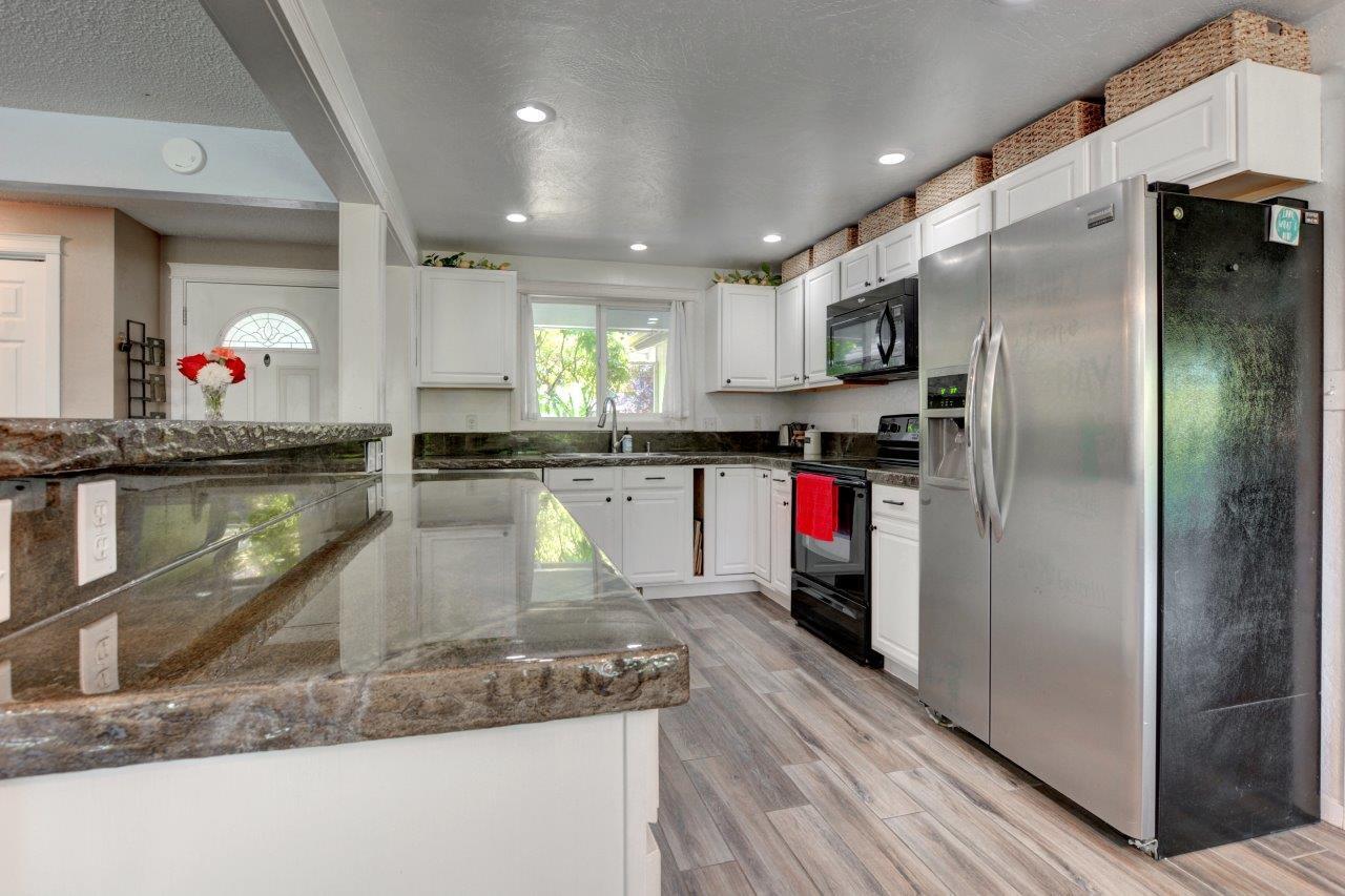 Flagstone Subdivision - Residential