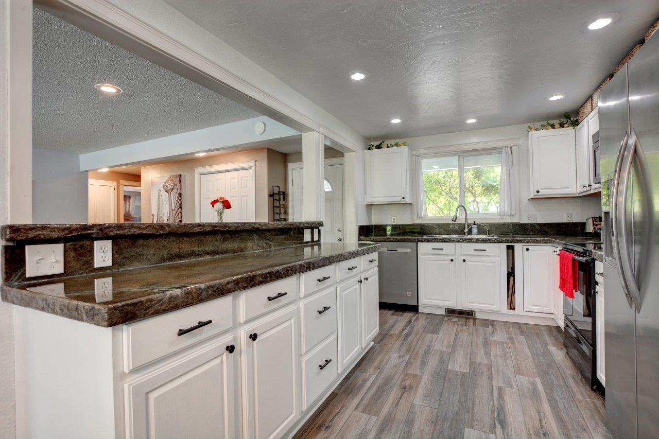 Flagstone Subdivision - Residential