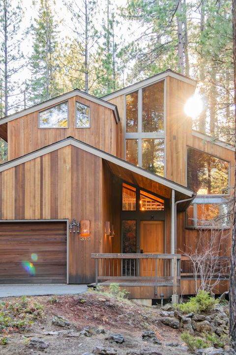 Tiny photo for 13341 Sweet Flag, Sisters, OR 97759 (MLS # 220217281)