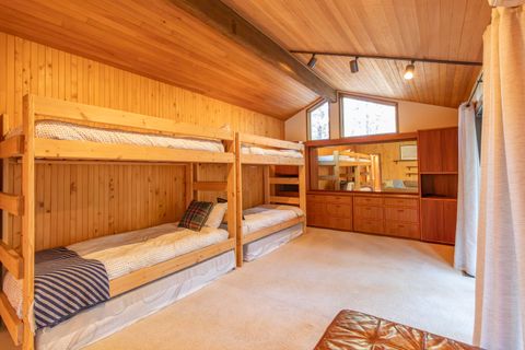 Tiny photo for 13341 Sweet Flag, Sisters, OR 97759 (MLS # 220217281)