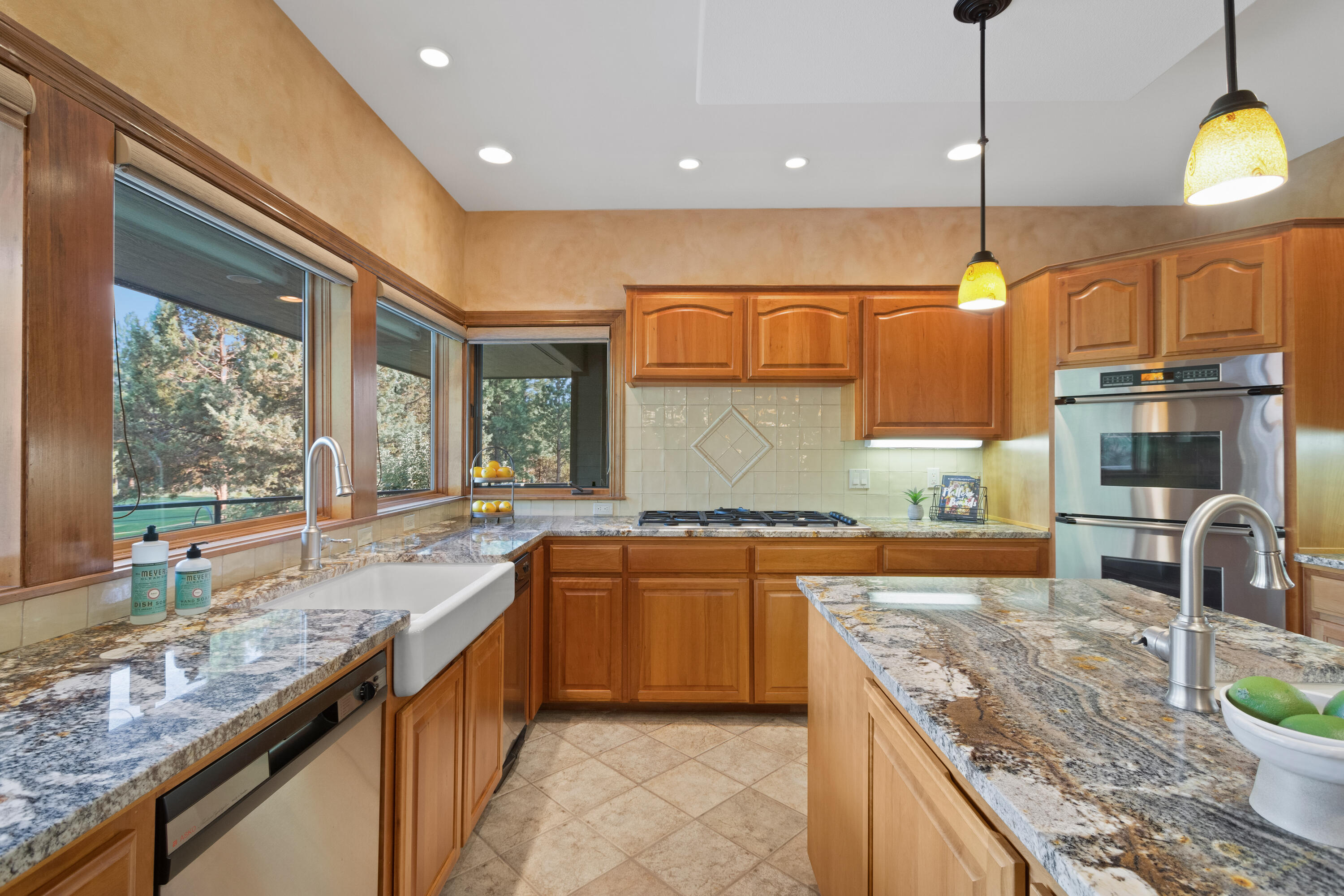 Awbrey Glen - Residential